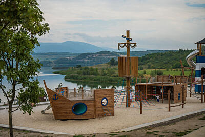 Kam s&nbsp;dětmi na&nbsp;Mostecku - jezero Most