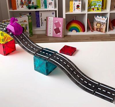 srovnání magnetických silnic - Magna Tiles